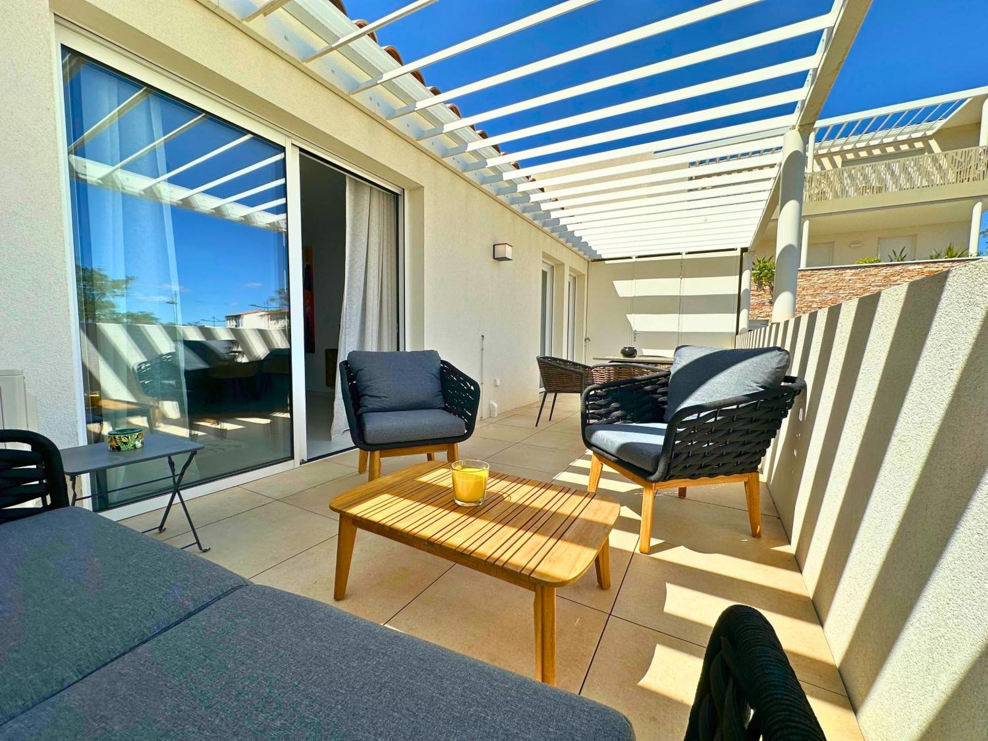 Le Square D'Evan - Appartement De Standing - Grande Terrasse Exterieure - Climatisation Saint-Aunes Exterior foto
